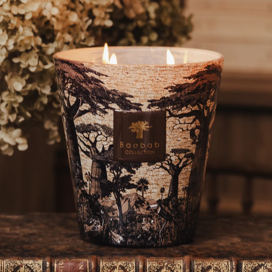Sacred Trees Mankono Scented Candle (2.3 kg)