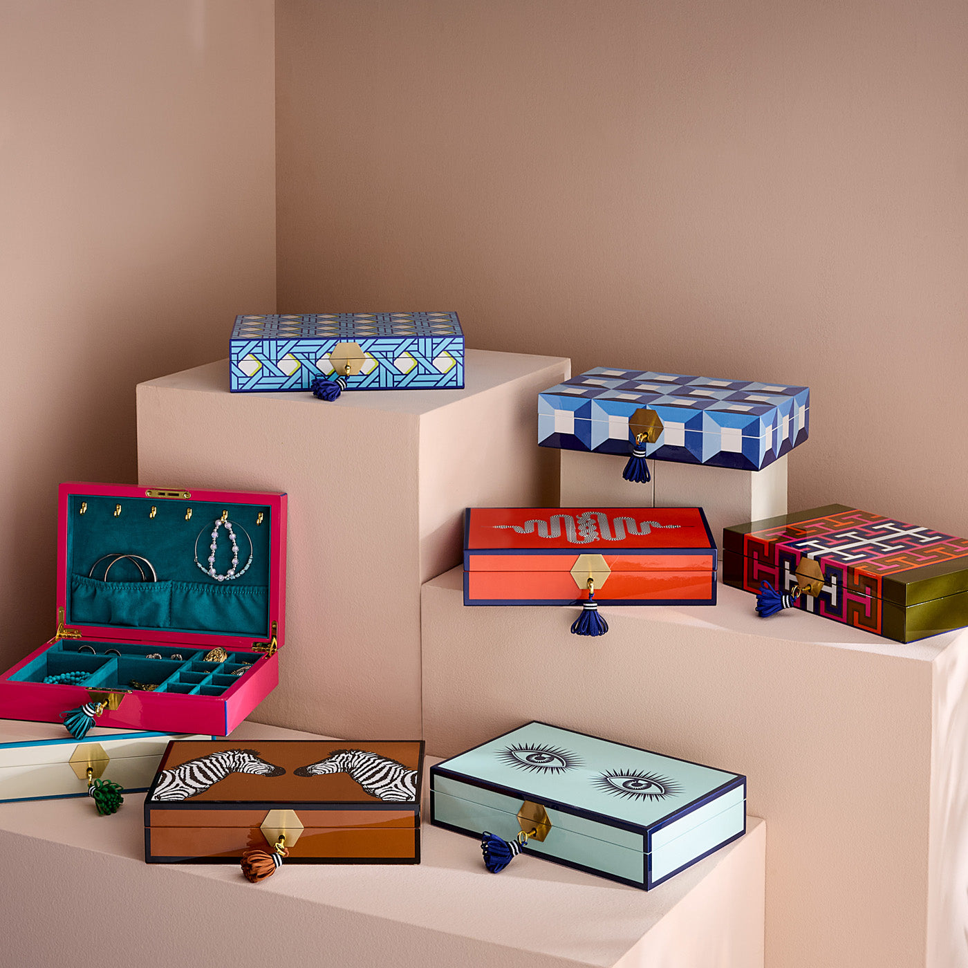 Zebra Lacquer Jewelry Box – Cognac & Camel Velvet