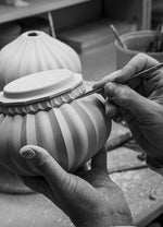 Majestic Nights box with plates (garnet)