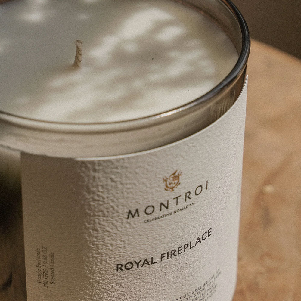 Royal Fireplace Candle (280 g)
