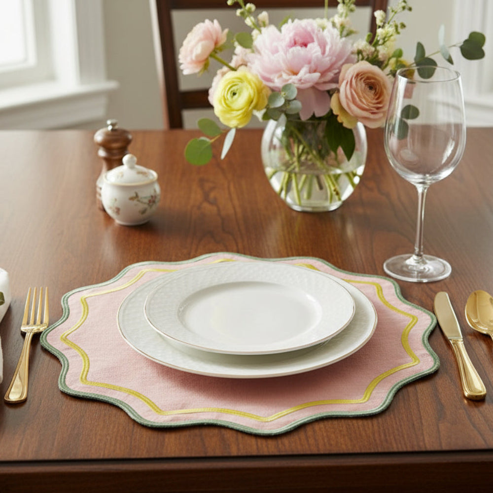 Set 2 scalloped placemats ( placemats Ø 38 cm )