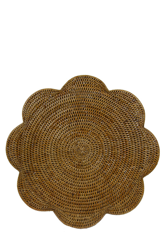 Rattan Scalloped Round Placemat in Natural - 1 Placemat
