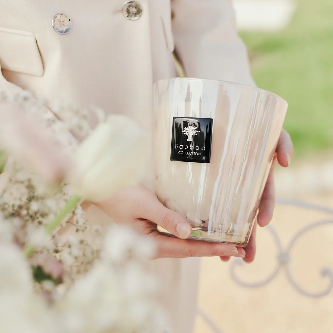White Pearls Scented Candle (5.2 kg)