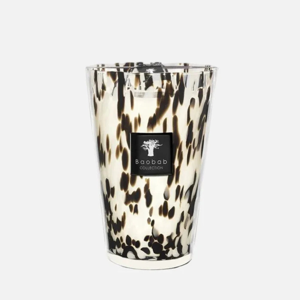Baobab Collection Pearls Black 7-wick scented candle in mouth-blown glass, 6.5kg, front view (2)