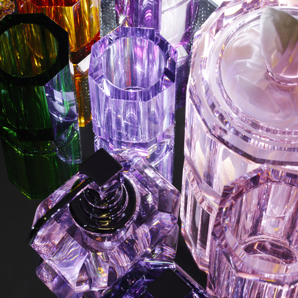 Décor Walther Kristal Toothbrush Tumbler, Pink, shown with the collection